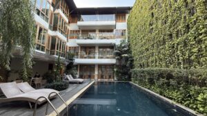 hotel garden