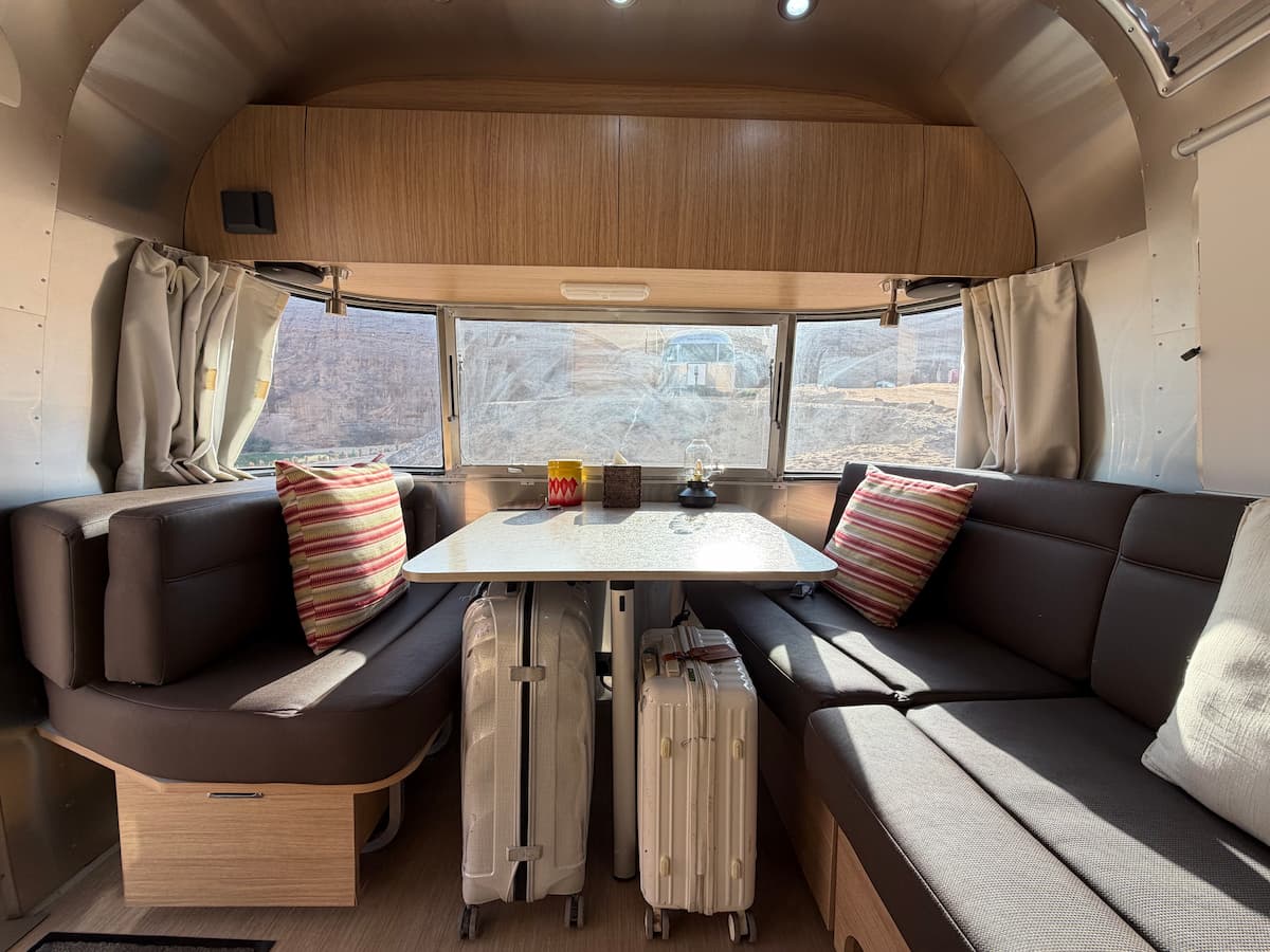 砂漠グランピングの最高峰Caravan by Habitas3