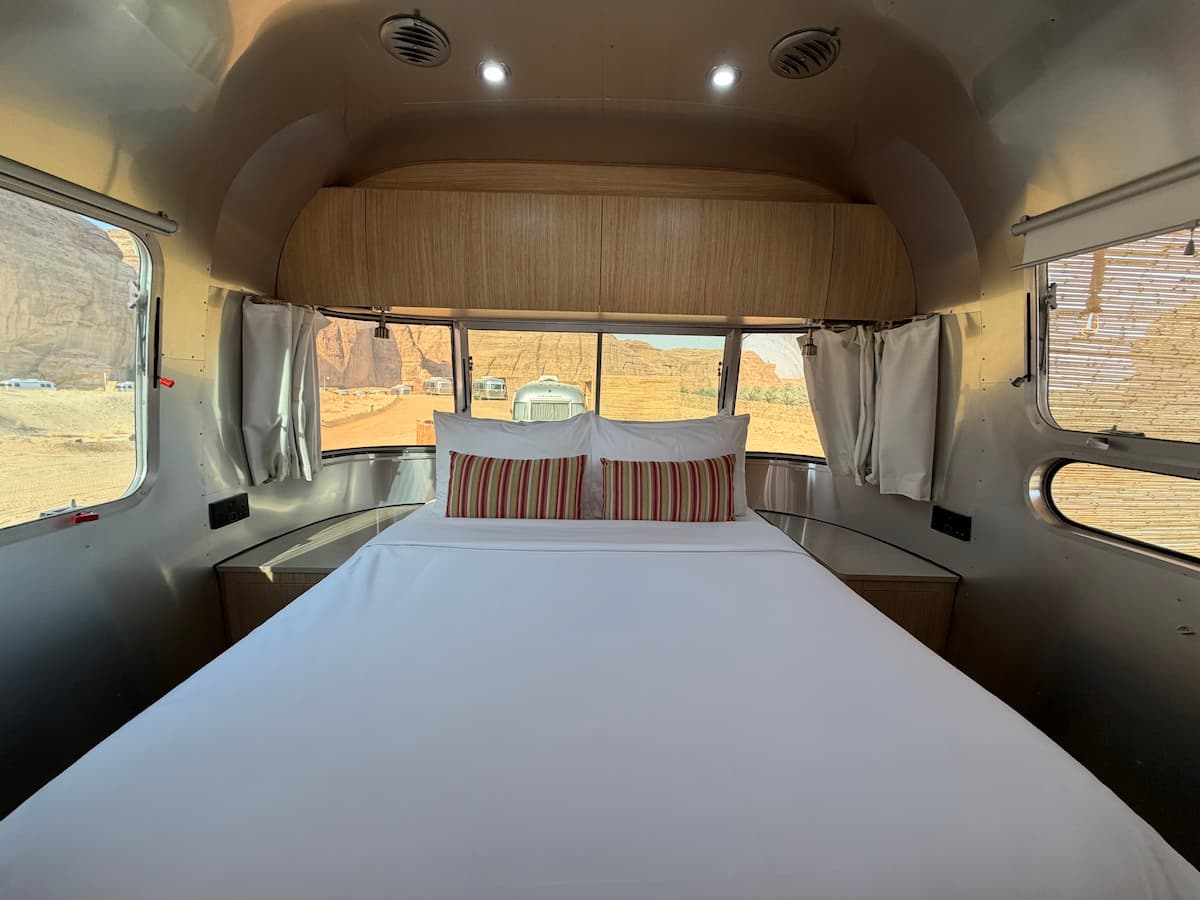 砂漠グランピングの最高峰Caravan by Habitas5